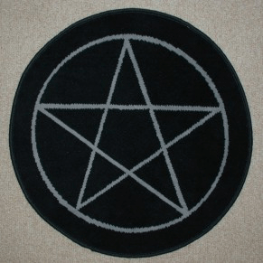 Celtic & pagan Textiles, carpets, sarongs, tapestries scarves and more...